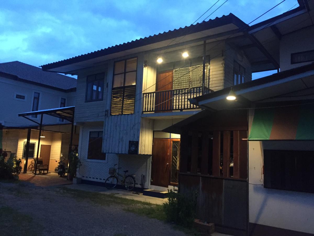 Bed Time Hostel Chiangrai Chiang Rai Exterior foto