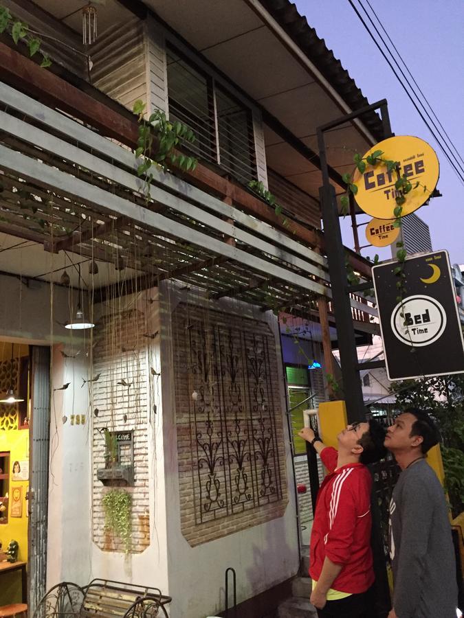 Bed Time Hostel Chiangrai Chiang Rai Exterior foto